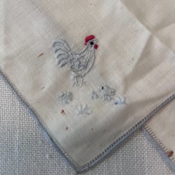 Vintage 1950's Rooster Linen Stemware Coaster Slippers with Napkins (Set of 6) - Picture 5 of 12